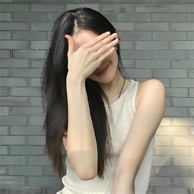 桃花映江山